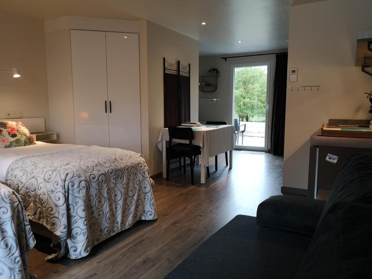 Vakantieverblijf Volmolen B&B มาเซค ภายนอก รูปภาพ